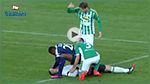 En vidéo, un attaquant sauve la vie du gardien adverse en plein match