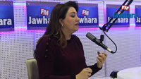 Sonia Mbarek présente son livre sur la situation de l'artiste tunisien  