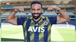 Le défenseur français Adil Rami signe à Fenerbahçe