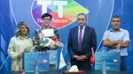 Tunisie Telecom reçoit  le major de promotion du bac 2024 ,  fils de l 'une de ses employées 